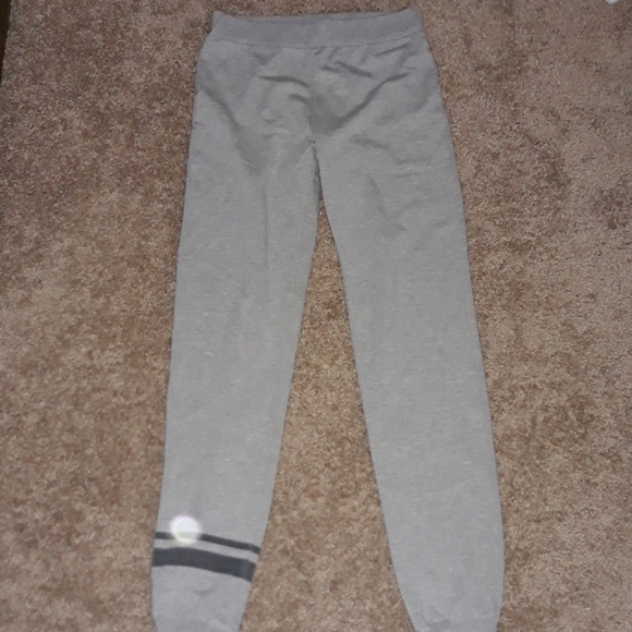 Sweats - Picture 1 of 1